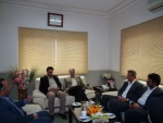دیدار صمیمانه ریاست محترم دانشگاه فنی و حرفه ای با رییس اداره کار ، بخشدار و معاون  محترم فرماندار  جزیره ی قشم در خصوص زمین آموزشکده دختران و پسران این جزیره
