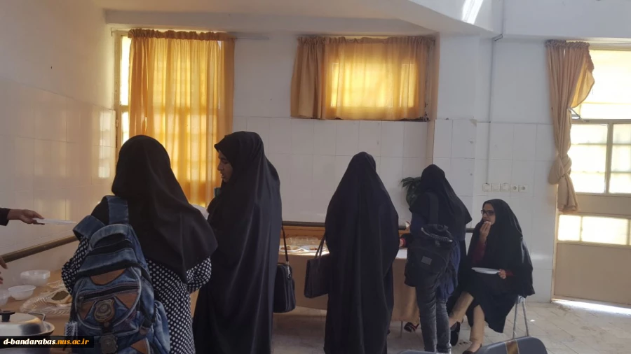 برگزاری جشنواره غذا به مناسبت هفته بهداشت روان و جسم