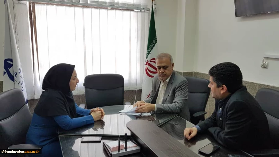 نشست صمیمی ریاست  دانشگاه فنی استان با عضو هیئت رئیسه مجلس و مدیر عامل مخابرات استان